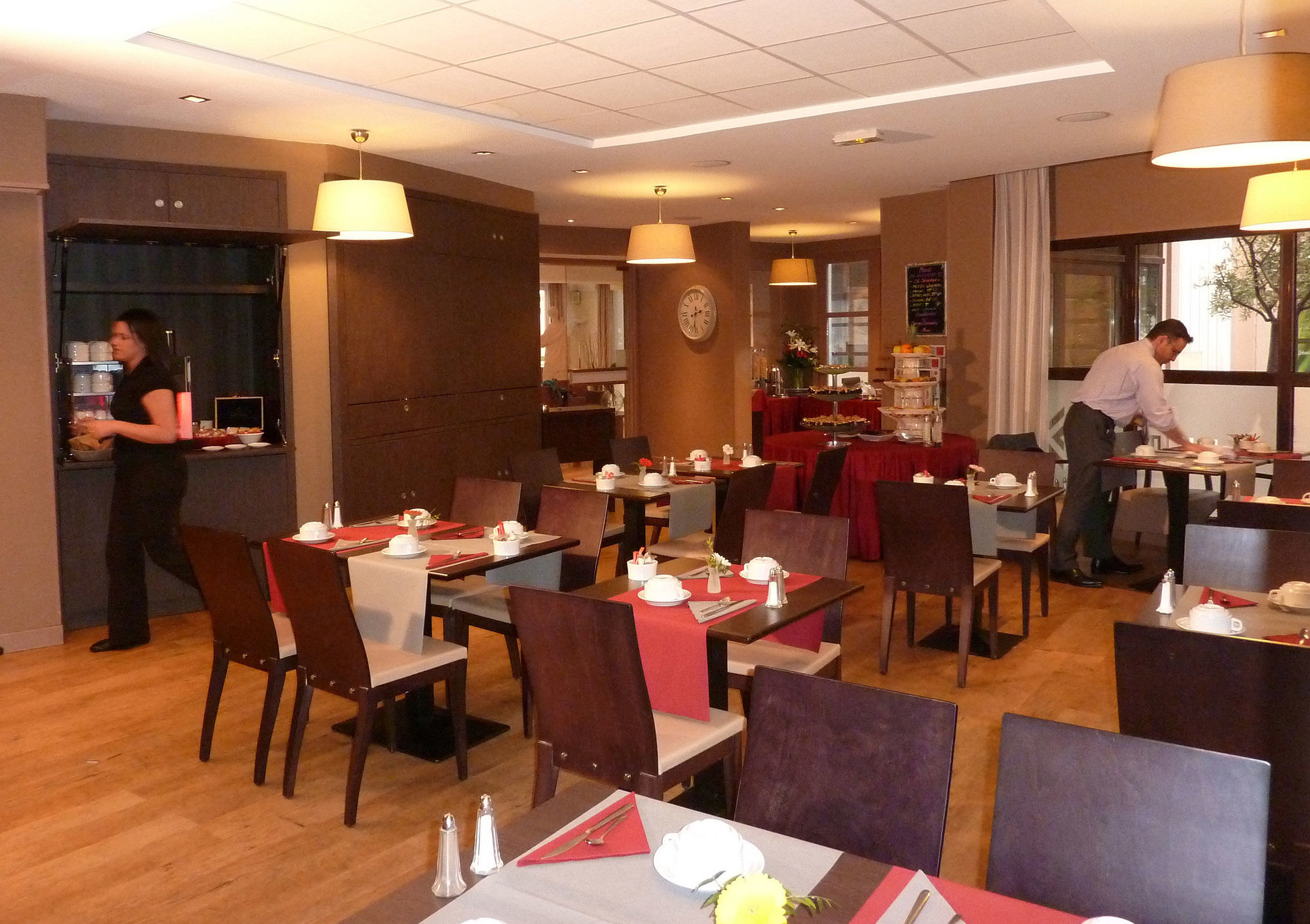 Appart Hotel Odalys City Aix En Provence L'Atrium Экс-ан-Прованс Ресторан фото